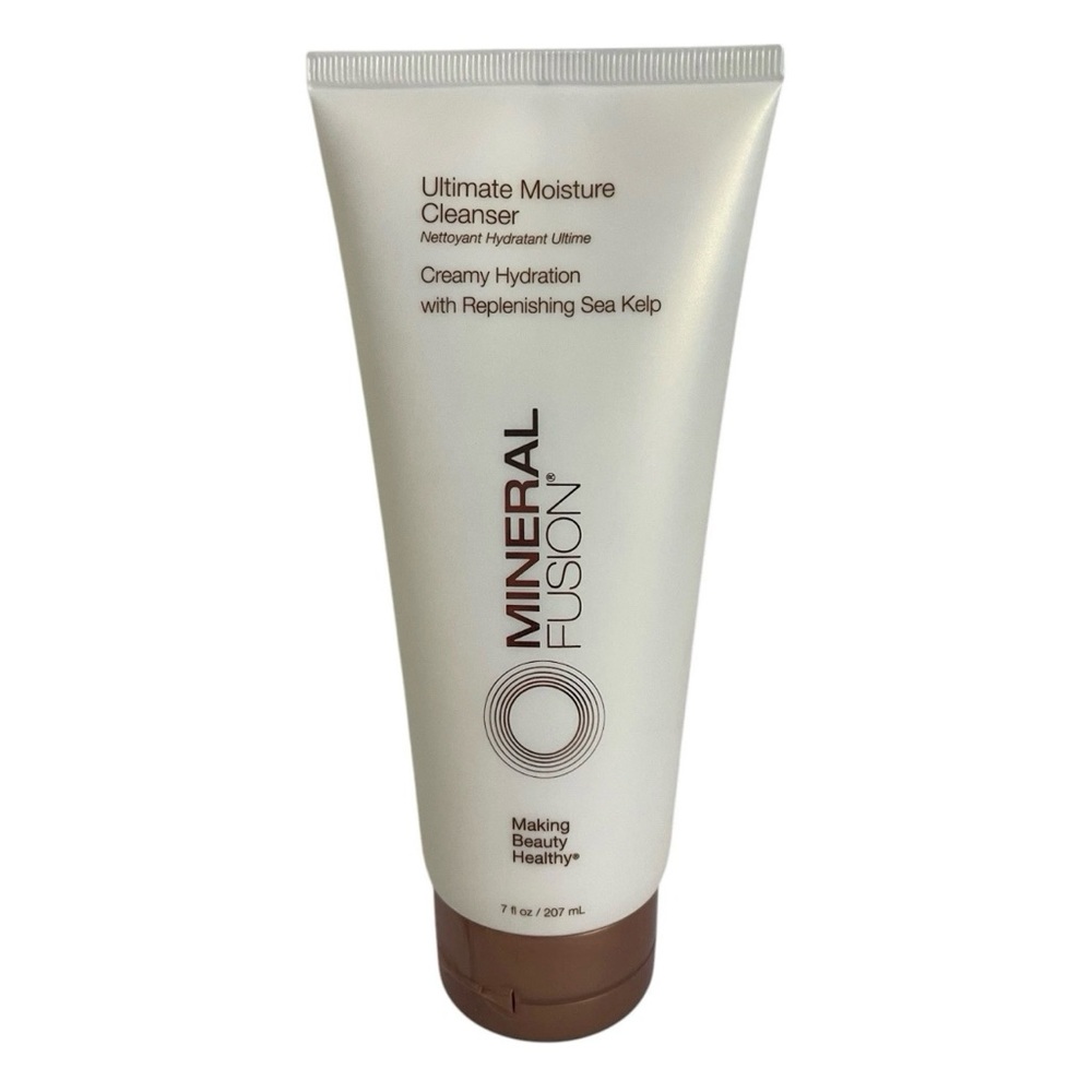 Mineral Fusion Gentle Facial Scrub